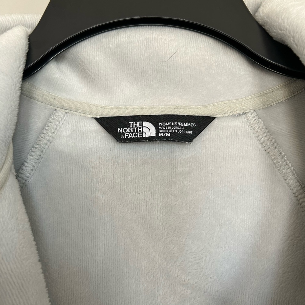 The North Face Gray Ski Jacket with Insulating Material and Stand-Up Collar - Picture 5 of 6